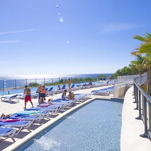 https://grand-bleu-vacances-camping-de-larquet.fr-provencehotel.com